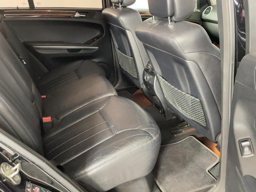 Photo '20' of Mercedes-Benz M-Class