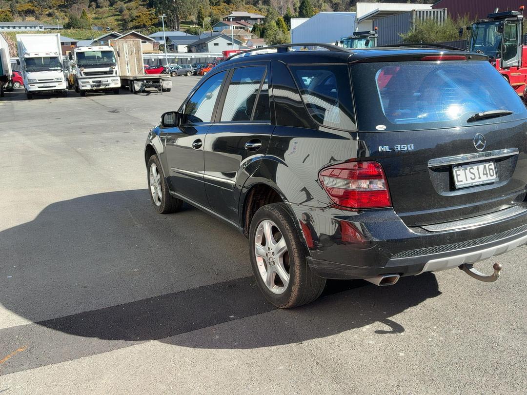 Photo '5' of Mercedes-Benz M-Class ML 350