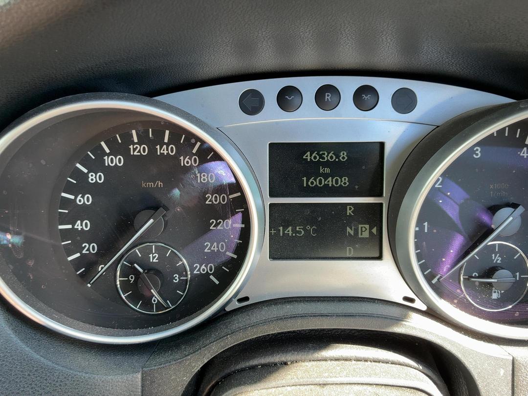 Photo '10' of Mercedes-Benz M-Class ML 350