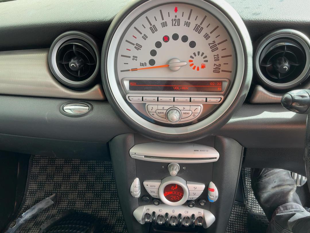 Photo '8' of Mini Cooper S Photo '8' of Mini Cooper S