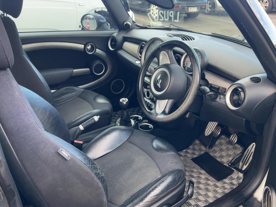 Photo '16' of Mini Cooper S Photo '16' of Mini Cooper S
