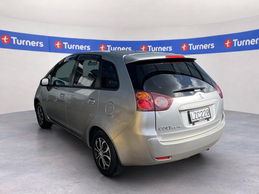 Photo '5' of Mitsubishi Colt