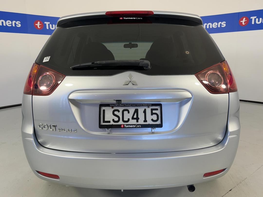 Photo '6' of Mitsubishi Colt