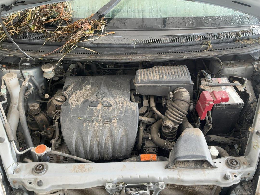 Photo '7' of Mitsubishi Colt Plus LS Photo '7' of Mitsubishi Colt Plus LS