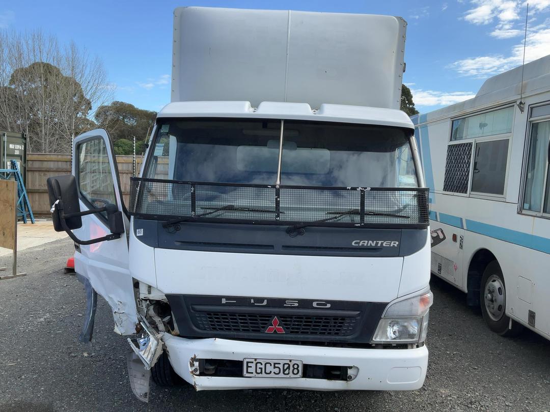 Photo '8' of Mitsubishi Fuso Canter FE150G1 Box Body