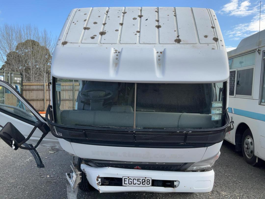 Photo '9' of Mitsubishi Fuso Canter FE150G1 Box Body