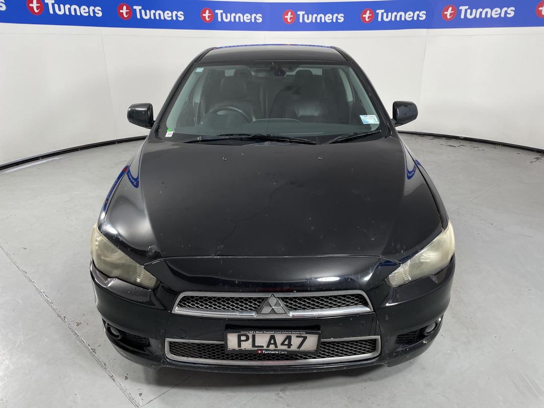 Photo '2' of Mitsubishi Galant