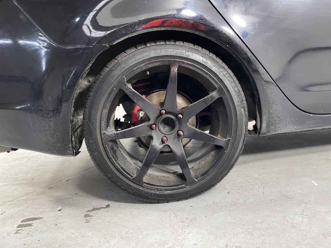 Photo '12' of Mitsubishi Galant