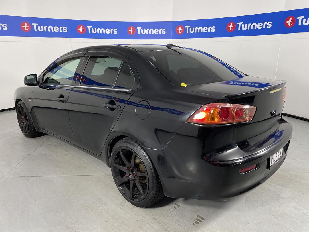 Photo '5' of Mitsubishi Galant