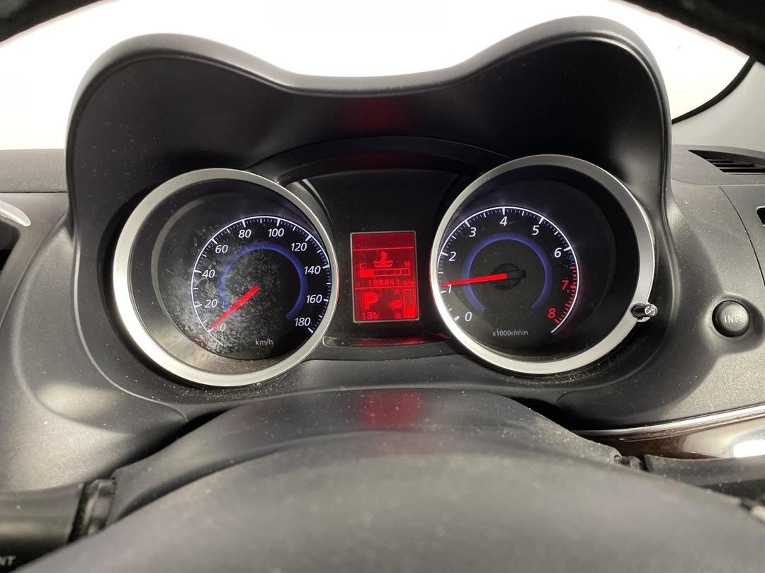 Photo '21' of Mitsubishi Galant