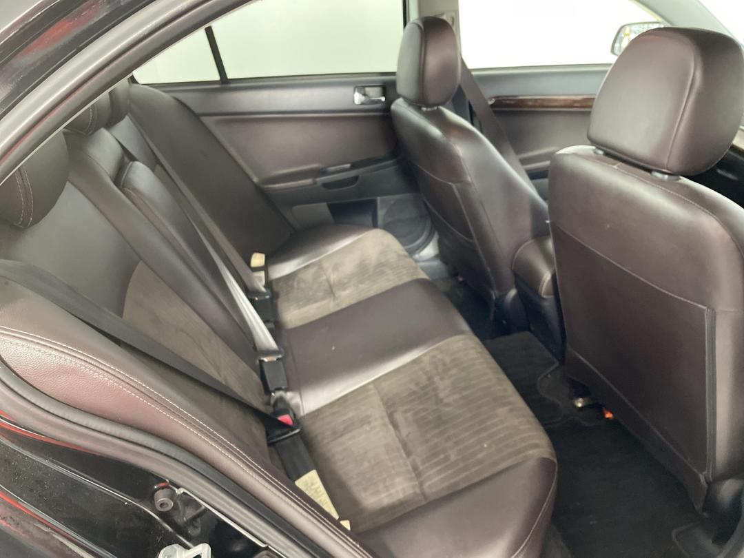 Photo '20' of Mitsubishi Galant