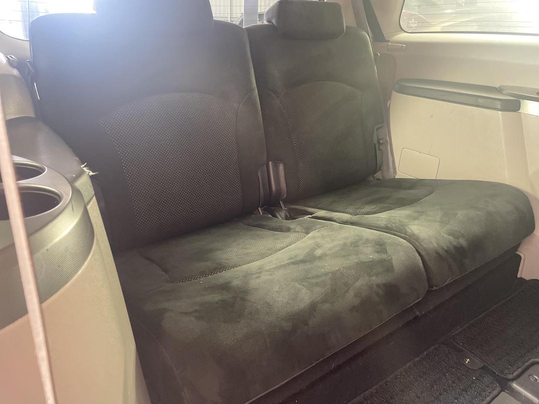 Photo '23' of Mitsubishi Grandis