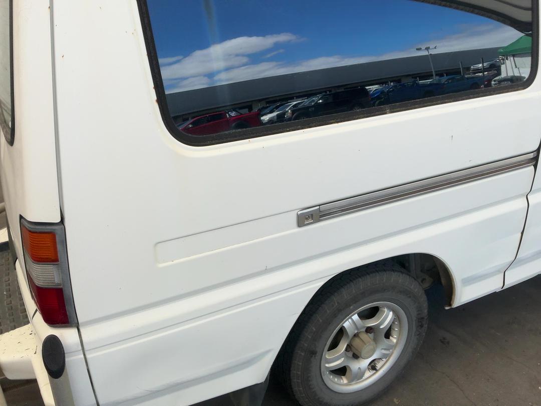 Photo '12' of Mitsubishi L300 LWB Photo '12' of Mitsubishi L300 LWB
