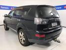 Thumbnail '4' of Mitsubishi Outlander