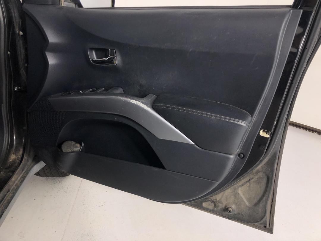 Photo '13' of Mitsubishi Outlander