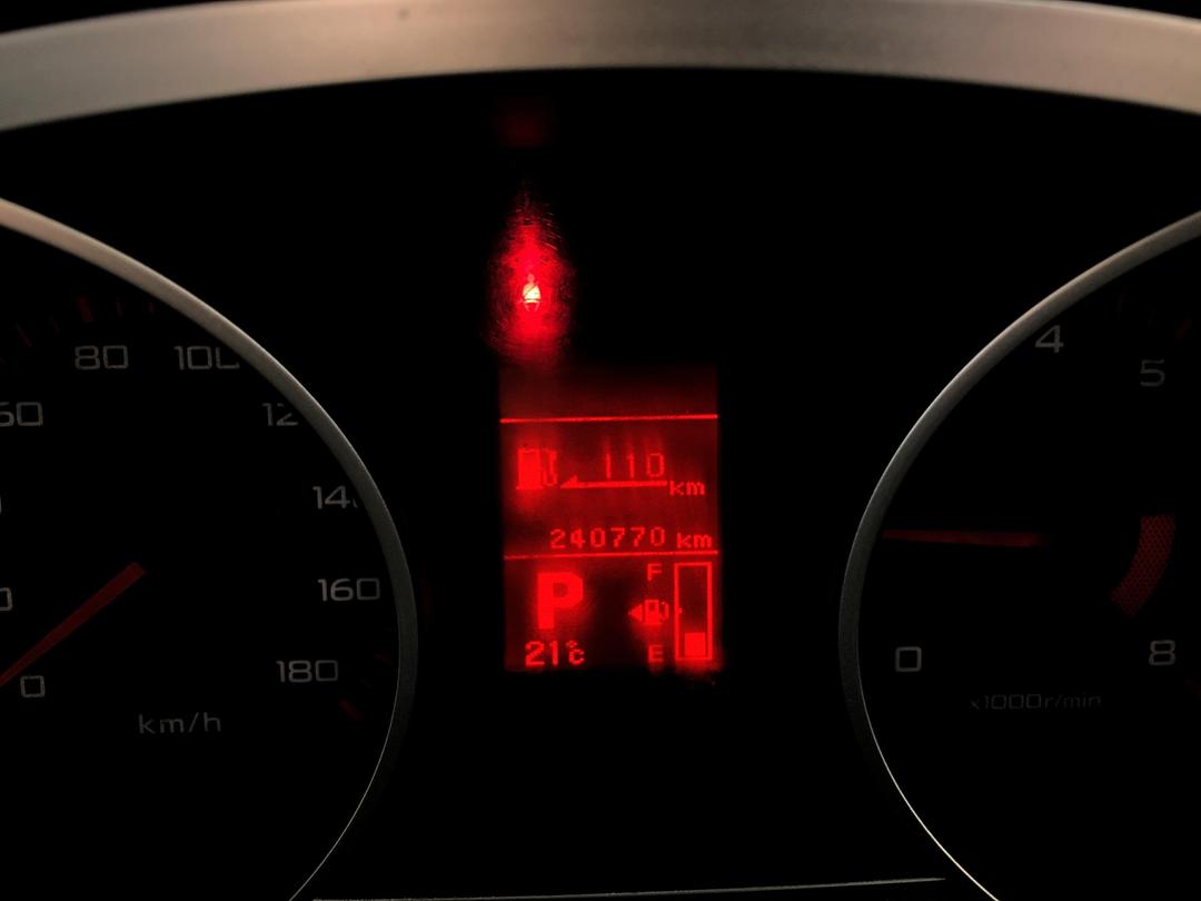 Photo '25' of Mitsubishi Outlander