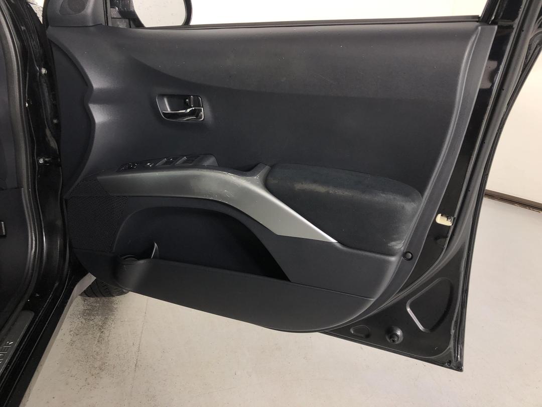 Photo '15' of Mitsubishi Outlander