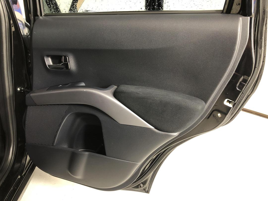 Photo '19' of Mitsubishi Outlander