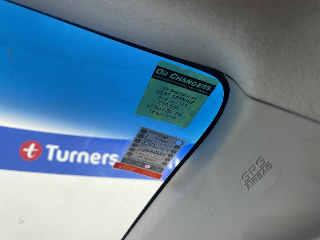 Photo '23' of Mitsubishi Outlander