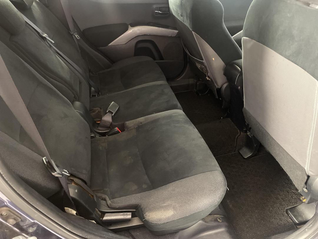 Photo '20' of Mitsubishi Outlander