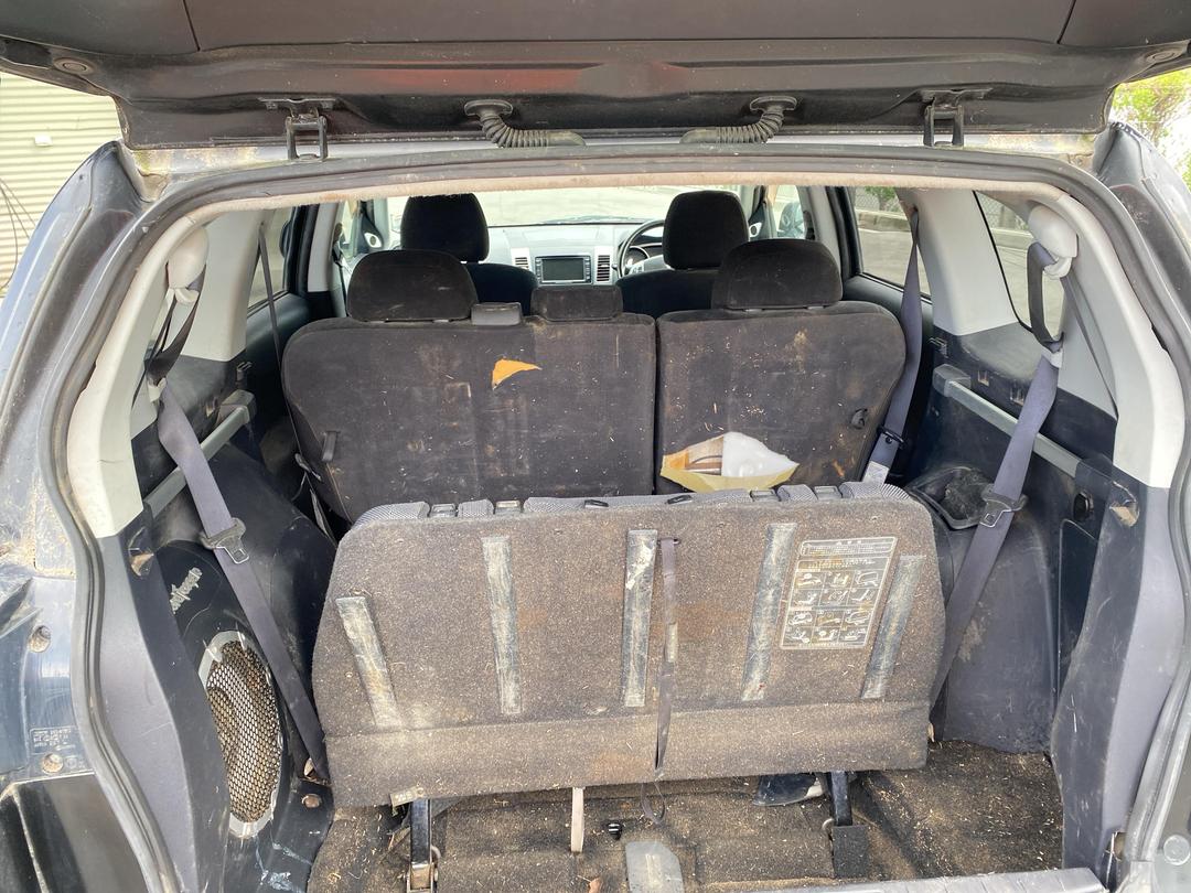 Photo '7' of Mitsubishi Outlander