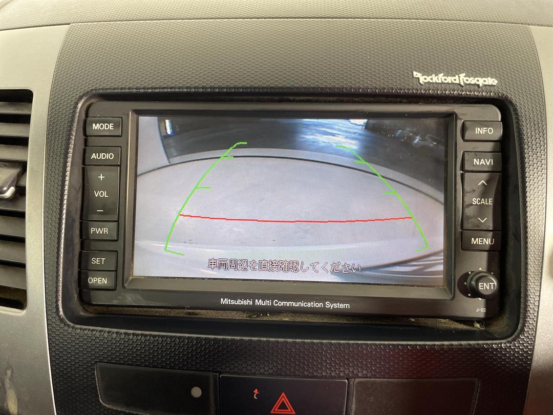 Photo '23' of Mitsubishi Outlander