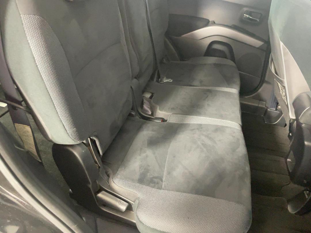 Photo '18' of Mitsubishi Outlander Photo '18' of Mitsubishi Outlander
