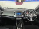 Thumbnail '15' of Mitsubishi Outlander