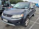 Thumbnail '2' of Mitsubishi Outlander