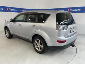 Photo '5' of Mitsubishi Outlander