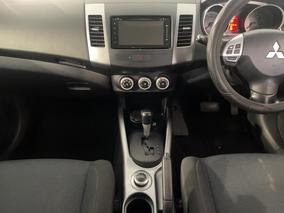 Photo '18' of Mitsubishi Outlander