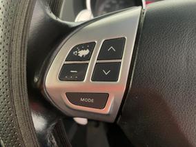 Photo '25' of Mitsubishi Outlander