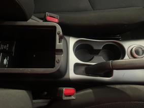 Photo '31' of Mitsubishi Outlander