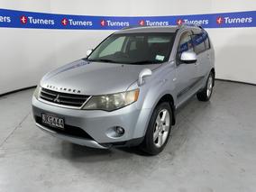 Photo '4' of Mitsubishi Outlander