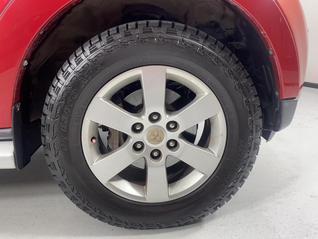 Photo '9' of Mitsubishi Pajero