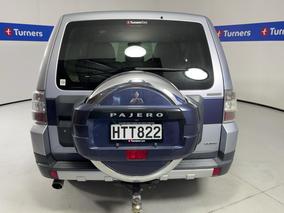 Photo '6' of Mitsubishi Pajero