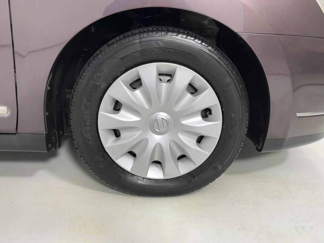 Photo '9' of Nissan Bluebird