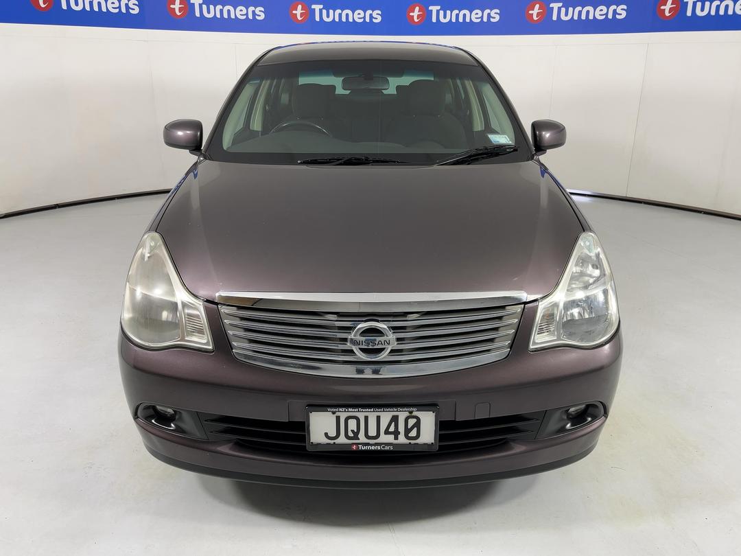 Photo '2' of Nissan Bluebird