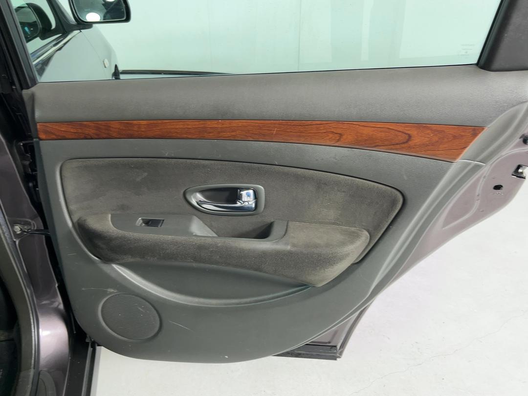 Photo '19' of Nissan Bluebird
