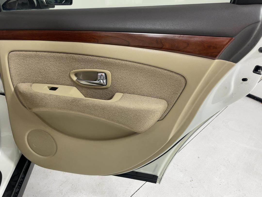 Photo '19' of Nissan Bluebird