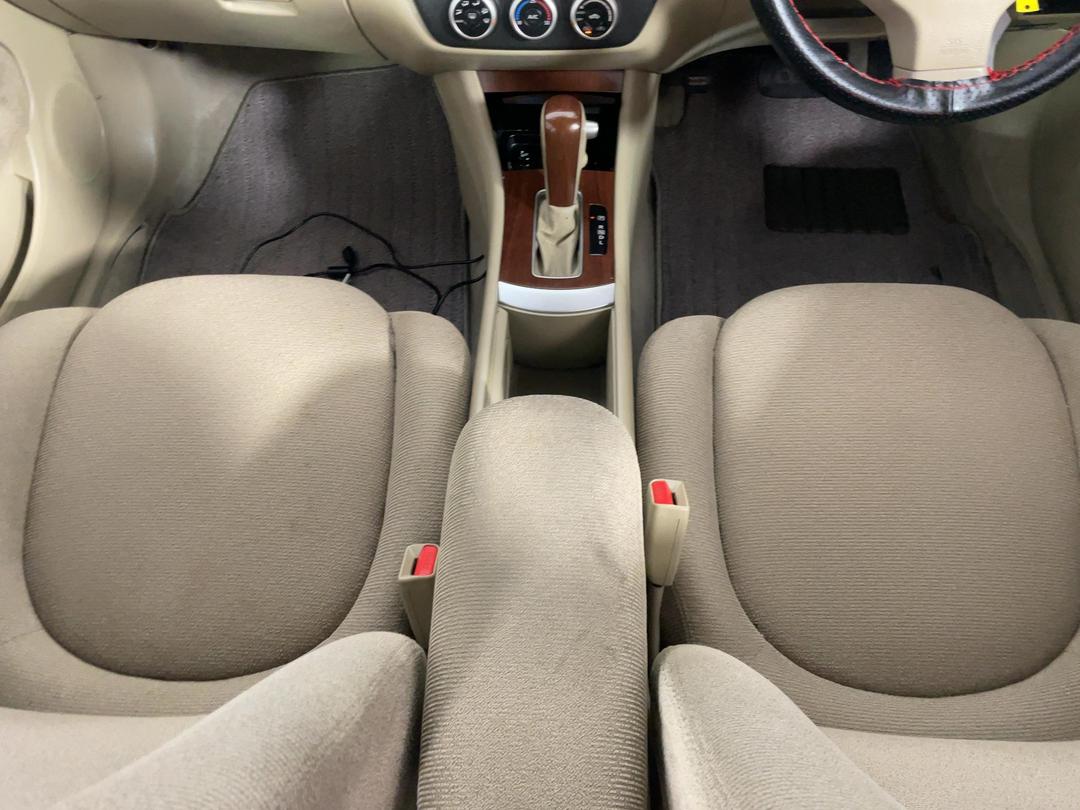 Photo '18' of Nissan Bluebird