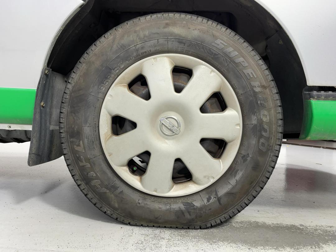 Photo '9' of Nissan Caravan