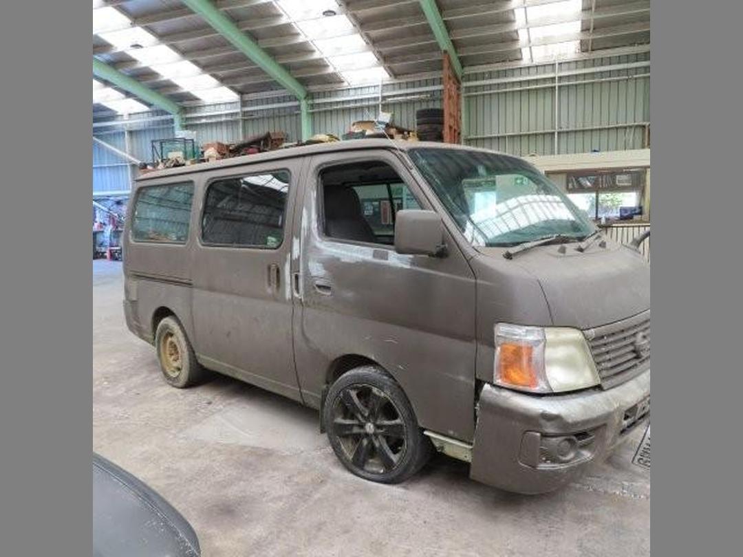 Photo '2' of Nissan Caravan