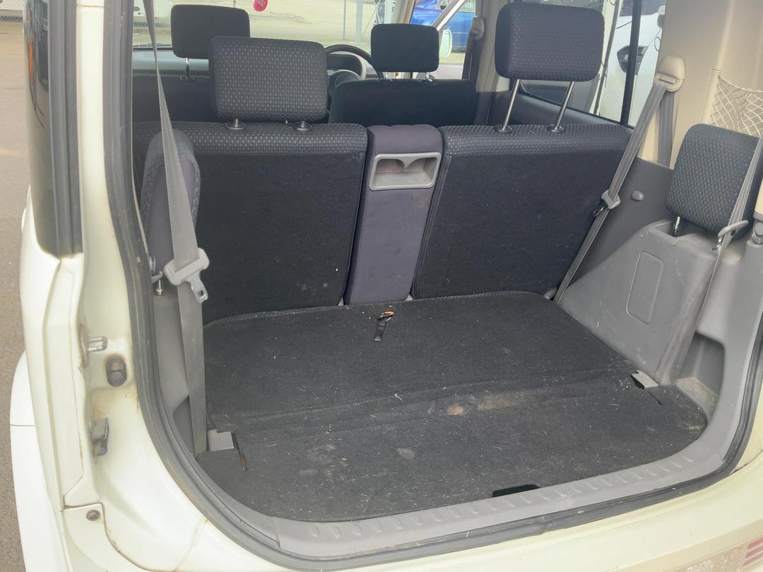 Photo '16' of Nissan Cube Photo '16' of Nissan Cube