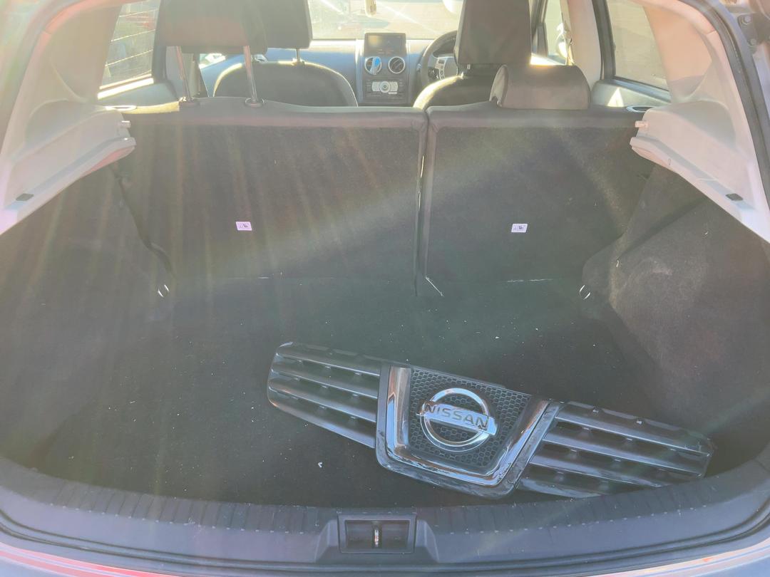 Photo '6' of Nissan Dualis