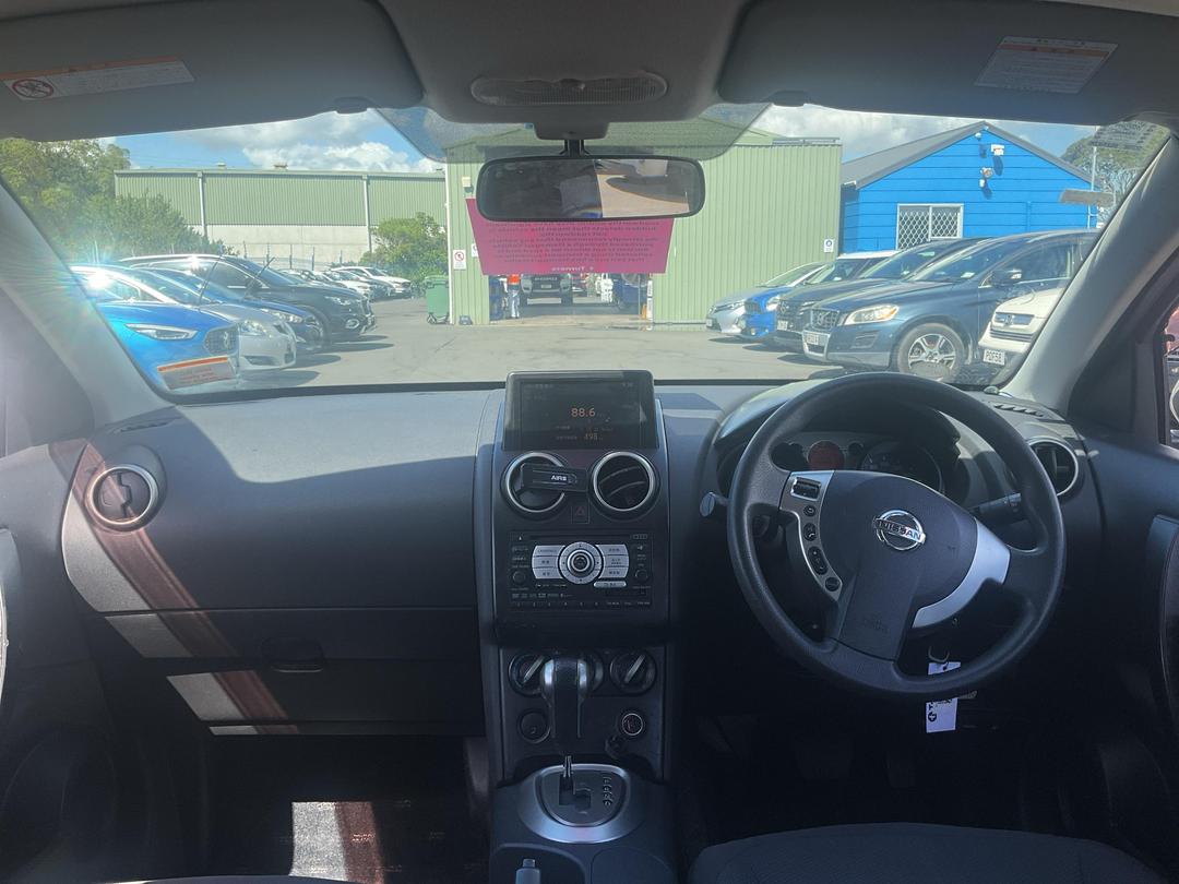 Photo '10' of Nissan Dualis