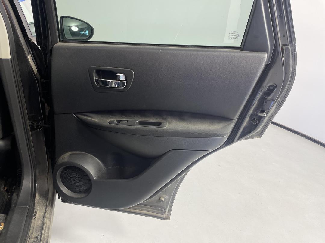 Photo '17' of Nissan Dualis