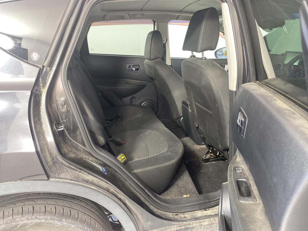 Photo '18' of Nissan Dualis