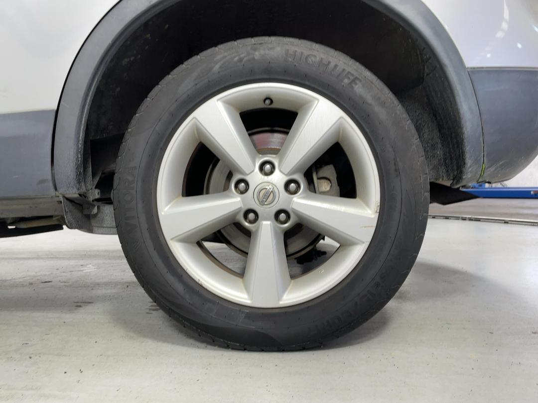 Photo '11' of Nissan Dualis