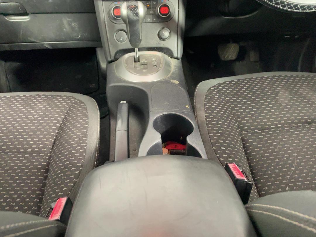 Photo '18' of Nissan Dualis